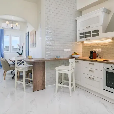 Ianthe Appartamento Adamantas (Milos)