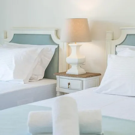 Ianthe * Adamantas (Milos)