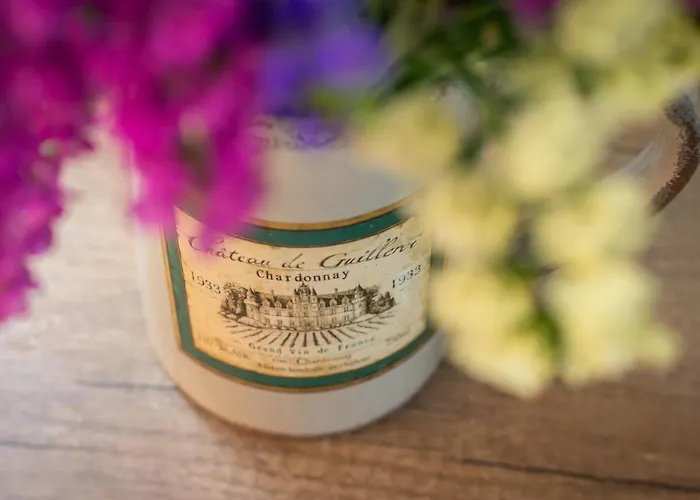 Ianthe Adamantas (Milos)